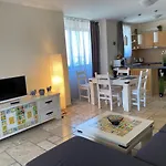 Sea View & Infinity Pool In Kaliakria Апартаменты *