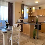 Апартаменты Sea View & Infinity Pool In Kaliakria