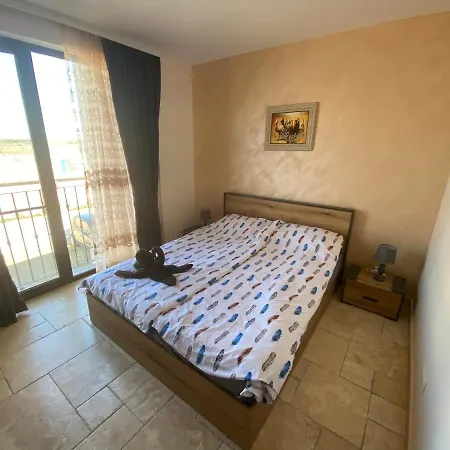 Sea View & Infinity Pool In Kaliakria バルチク