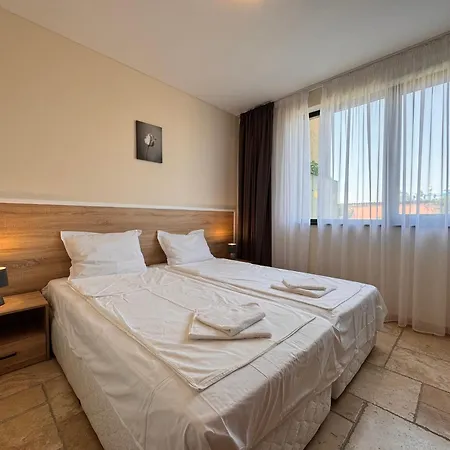 Apartment Sea View & Infinity Pool In Kaliakria Balchik