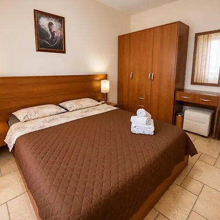 Sea View & Infinity Pool In Kaliakria Appartement