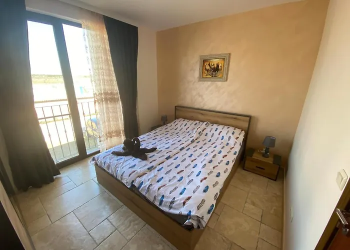 Sea View & Infinity Pool In Kaliakria Bałczik