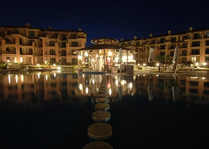 Sea View & Infinity Pool In Kaliakria Апартамент *