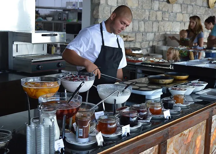 Sea View & Infinity Pool In Kaliakria