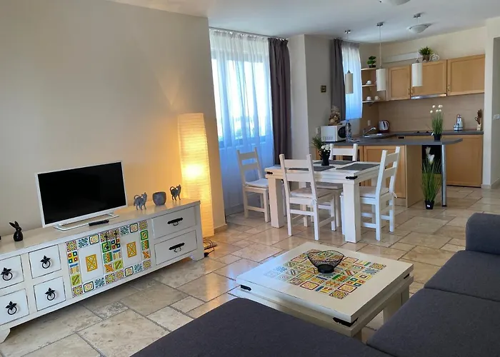 Sea View & Infinity Pool In Kaliakria Apartament *