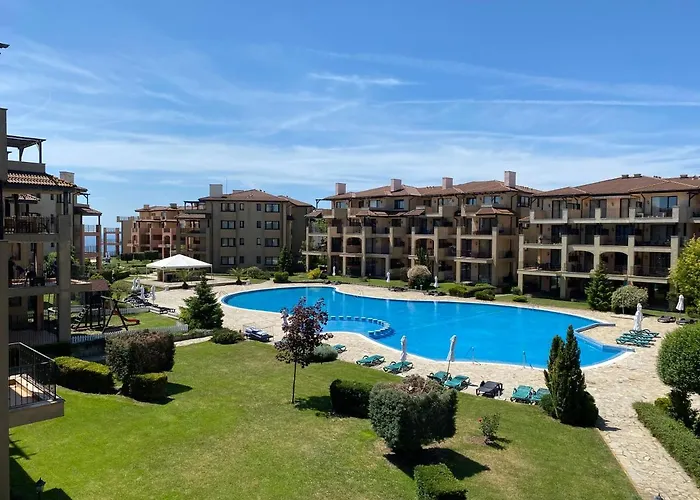 Sea View & Infinity Pool In Kaliakria Апартамент