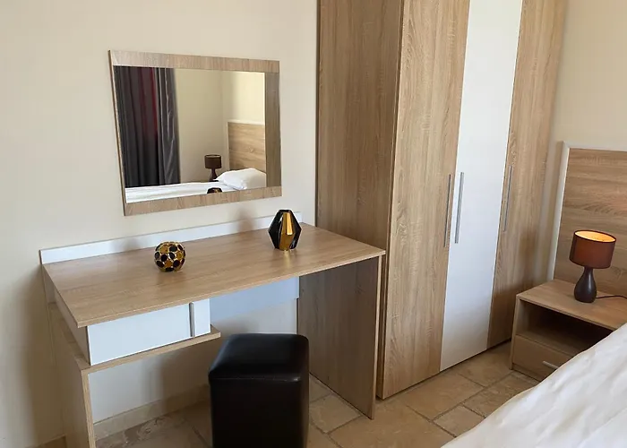 Sea View & Infinity Pool In Kaliakria