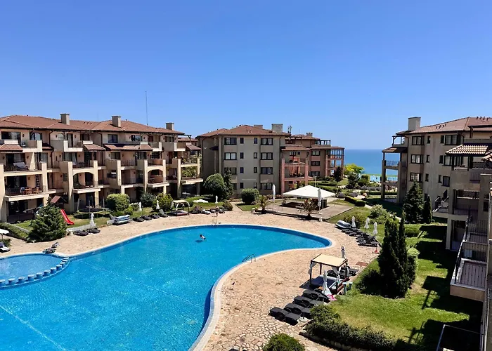 Sea View & Infinity Pool In Kaliakria