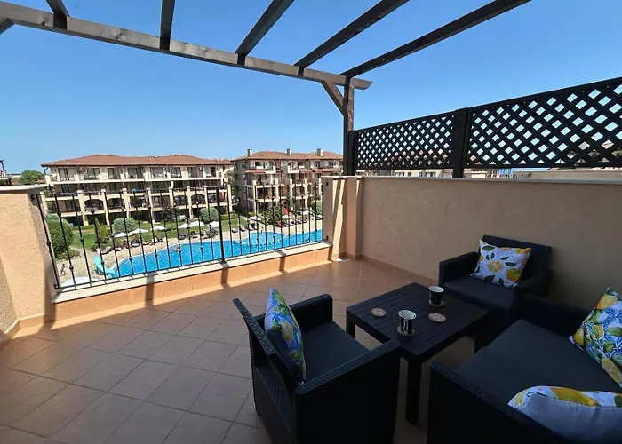 Sea View & Infinity Pool In Kaliakria Апартамент